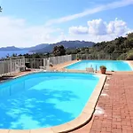 Maison 4 Pieces, Vue Panoramique, Piscine, Climatisation, Pres De Palombaggia *