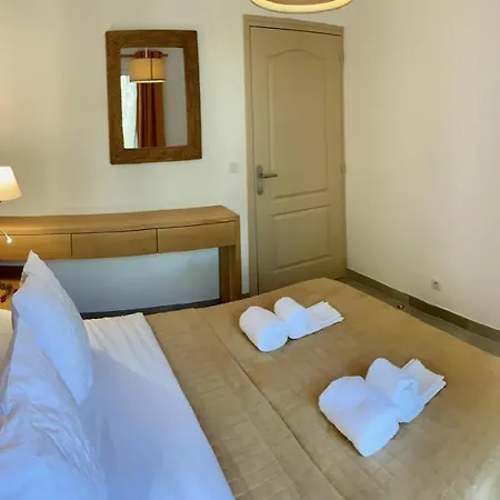 Maison 4 Pieces, Vue Panoramique, Piscine, Climatisation, Pres De Palombaggia Порто-Веккьо