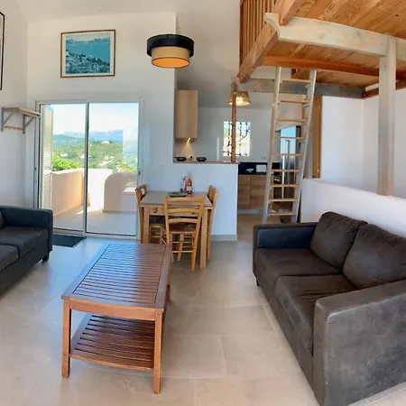 Maison 4 Pièces, Vue Panoramique, Piscine, Climatisation, Près De Palombaggia