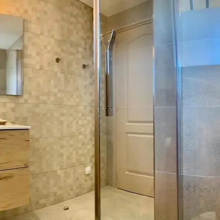 Дом отдыха Maison 4 Pieces, Vue Panoramique, Piscine, Climatisation, Pres De Palombaggia