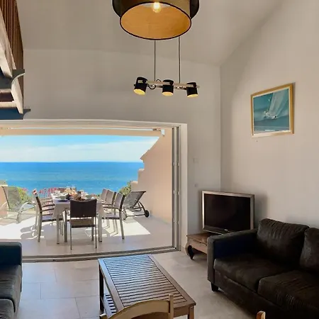 Casa vacanze Maison 4 Pièces, Vue Panoramique, Piscine, Climatisation, Près De Palombaggia *
