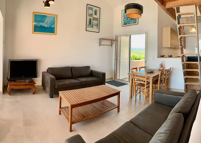 Maison 4 Pieces, Vue Panoramique, Piscine, Climatisation, Pres De Palombaggia 度假居