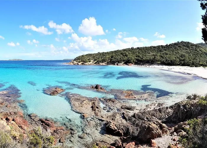 Maison 4 Pièces, Vue Panoramique, Piscine, Climatisation, Près De Palombaggia